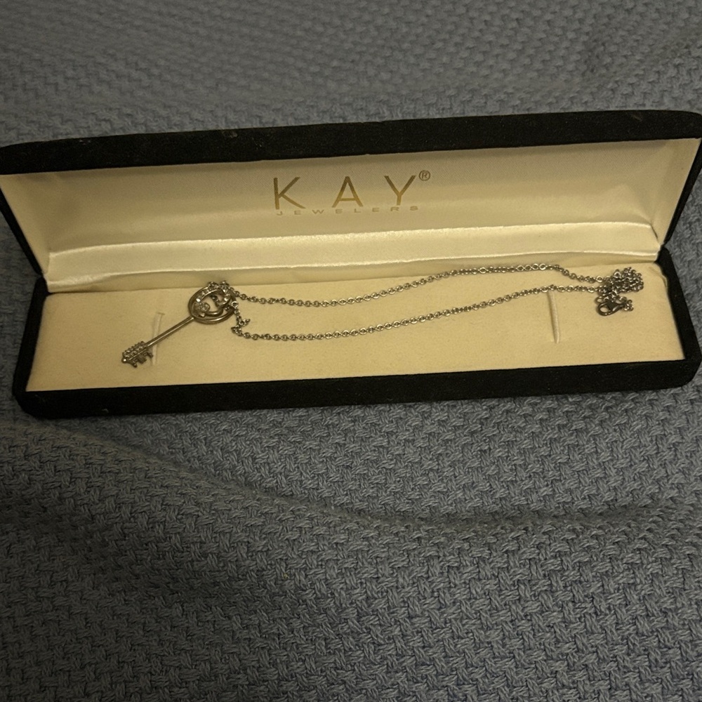 Kay Jewelers Silver Key Necklace